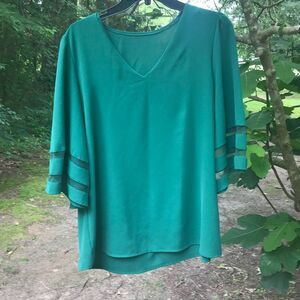 🔴Norcora Green Top